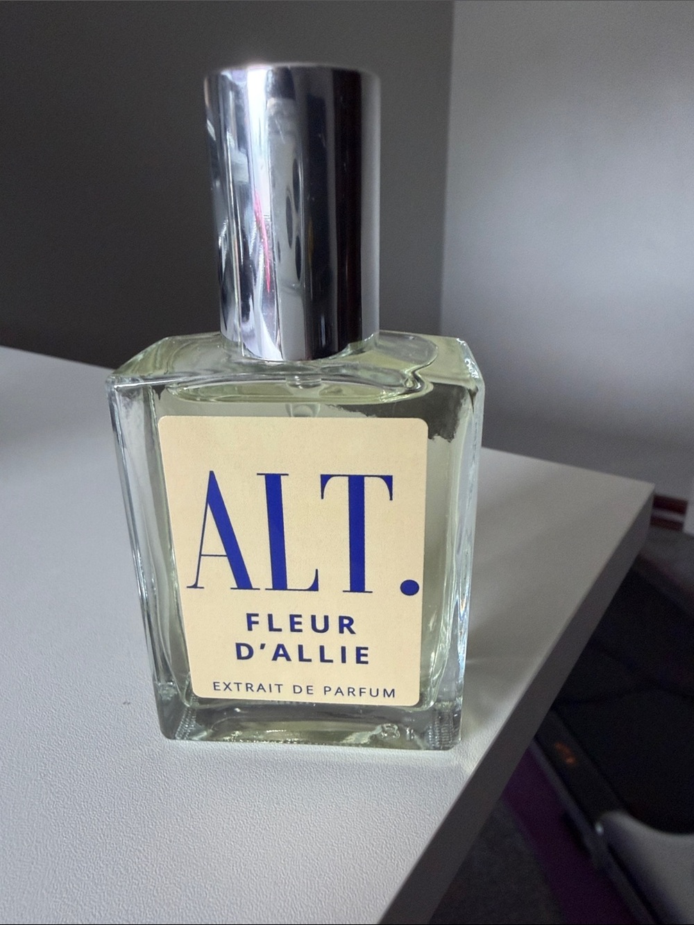 ALT. Fragrances - Fleur D'Allie Extrait de Parfum